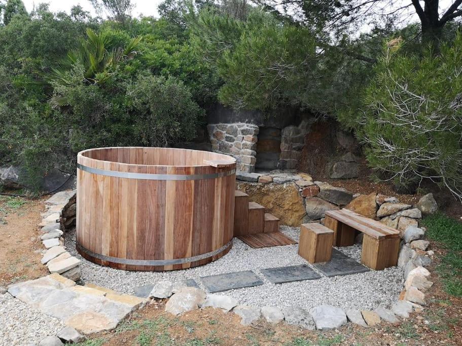 La Cueva De Miravet - Villa De Lujo En La Cima De La Montana Con Vistas Al Mar Cabanes  Luaran gambar