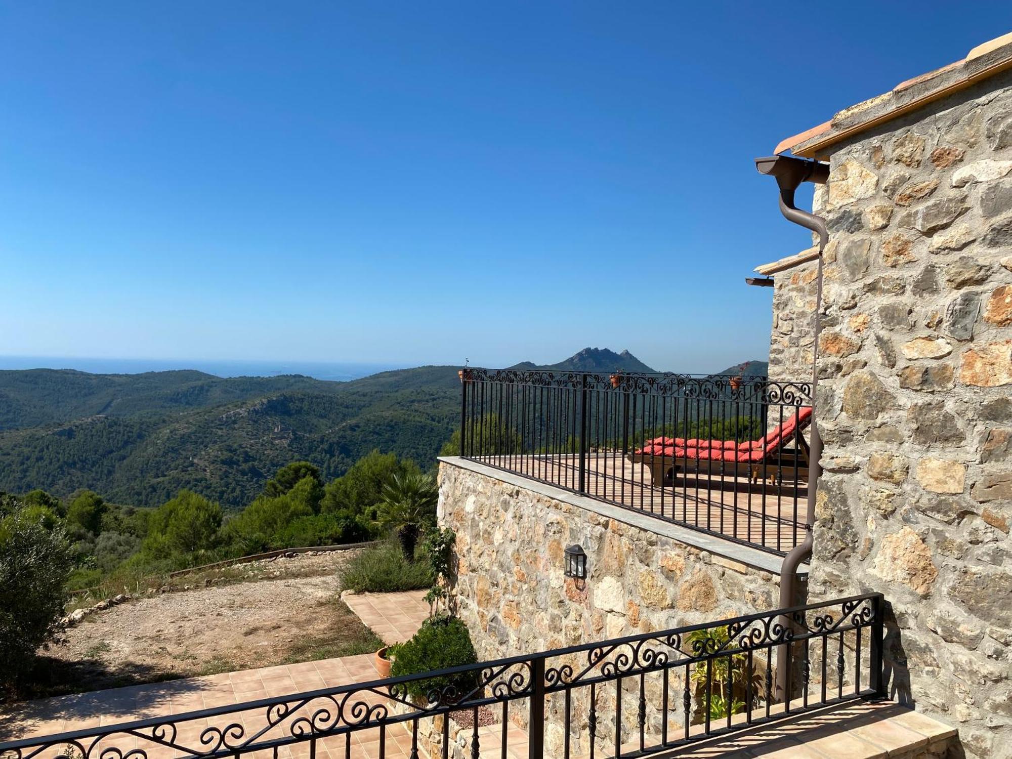 La Cueva De Miravet - Villa De Lujo En La Cima De La Montana Con Vistas Al Mar Cabanes  Luaran gambar