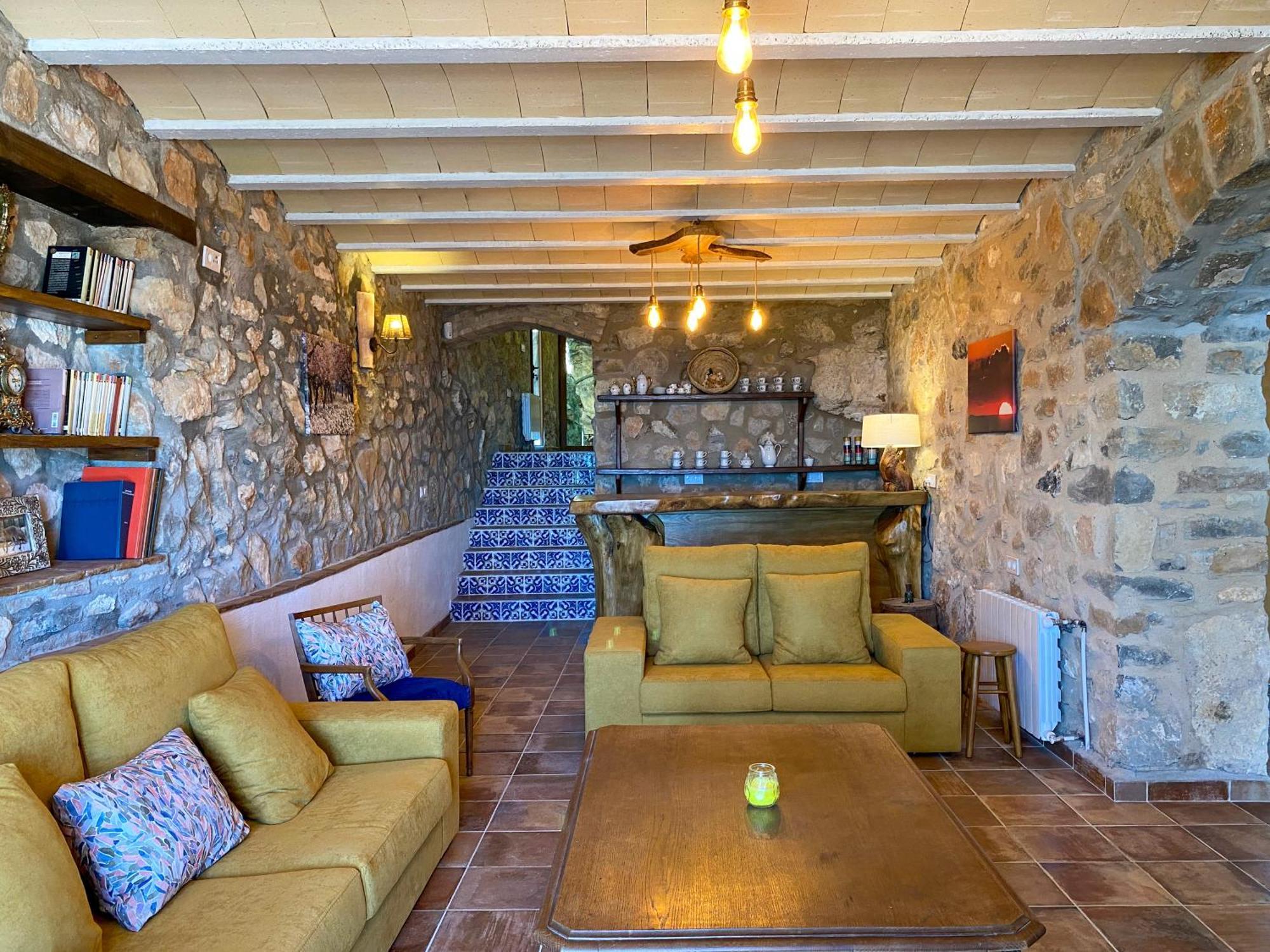 La Cueva De Miravet - Villa De Lujo En La Cima De La Montana Con Vistas Al Mar Cabanes  Luaran gambar