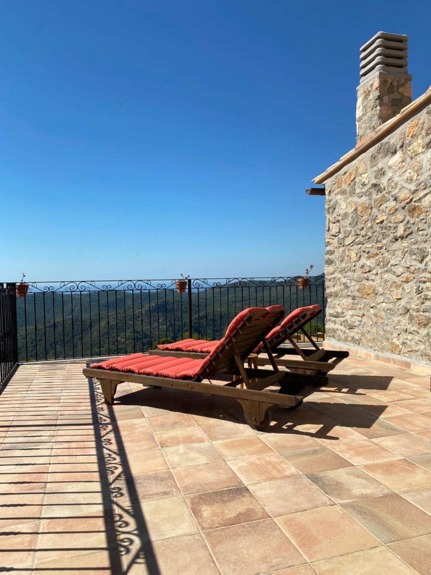 La Cueva De Miravet - Villa De Lujo En La Cima De La Montana Con Vistas Al Mar Cabanes  Luaran gambar