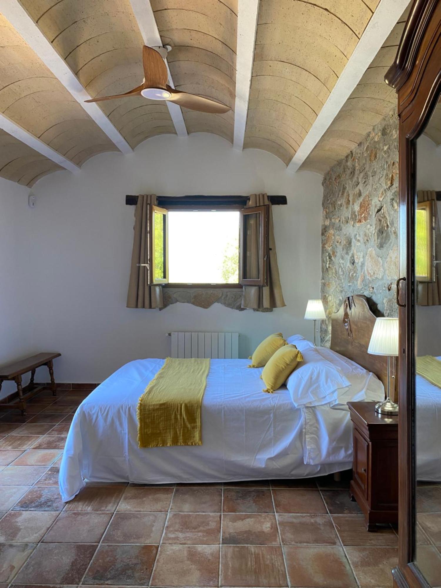 La Cueva De Miravet - Villa De Lujo En La Cima De La Montana Con Vistas Al Mar Cabanes  Luaran gambar