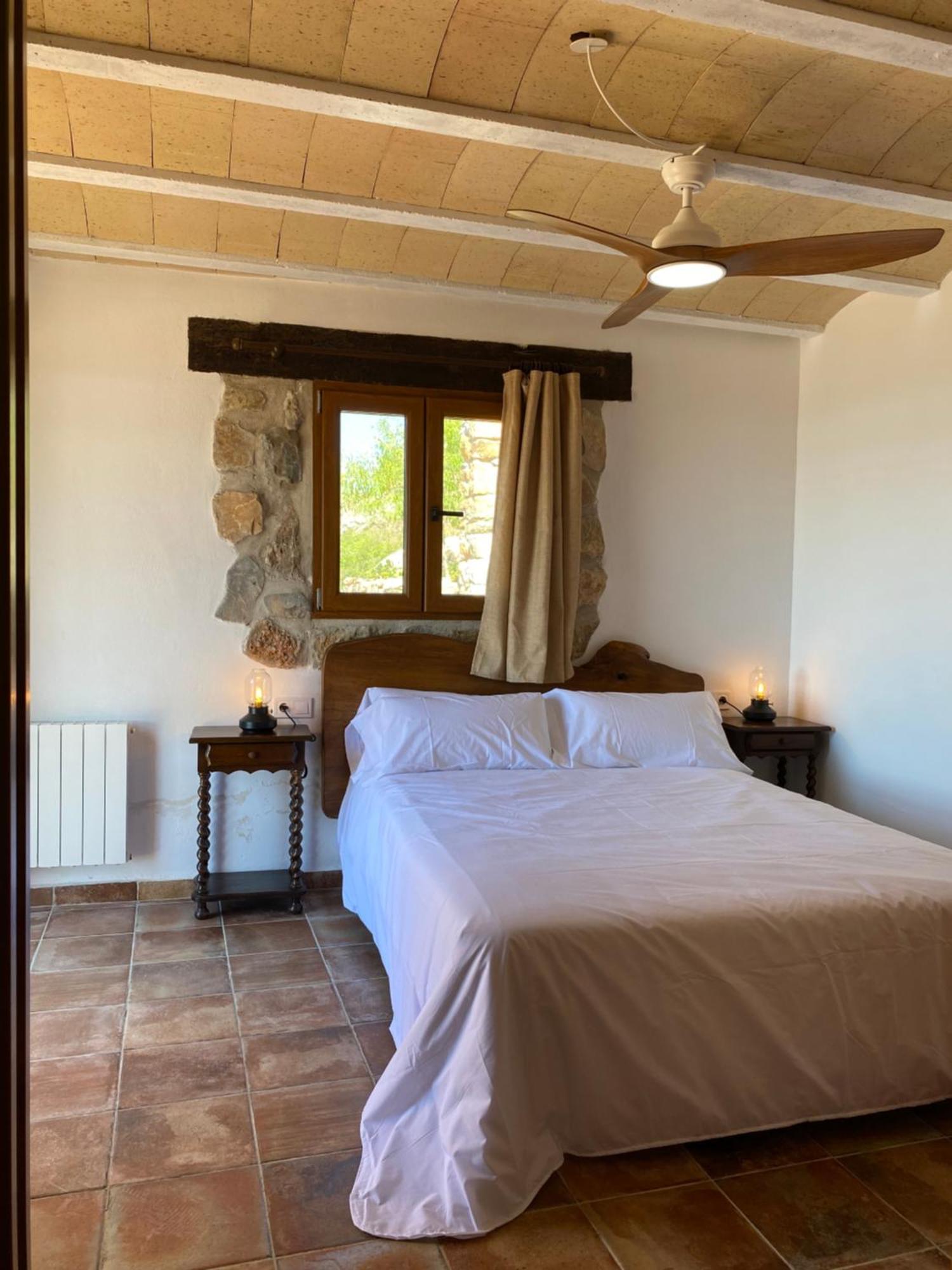 La Cueva De Miravet - Villa De Lujo En La Cima De La Montana Con Vistas Al Mar Cabanes  Luaran gambar