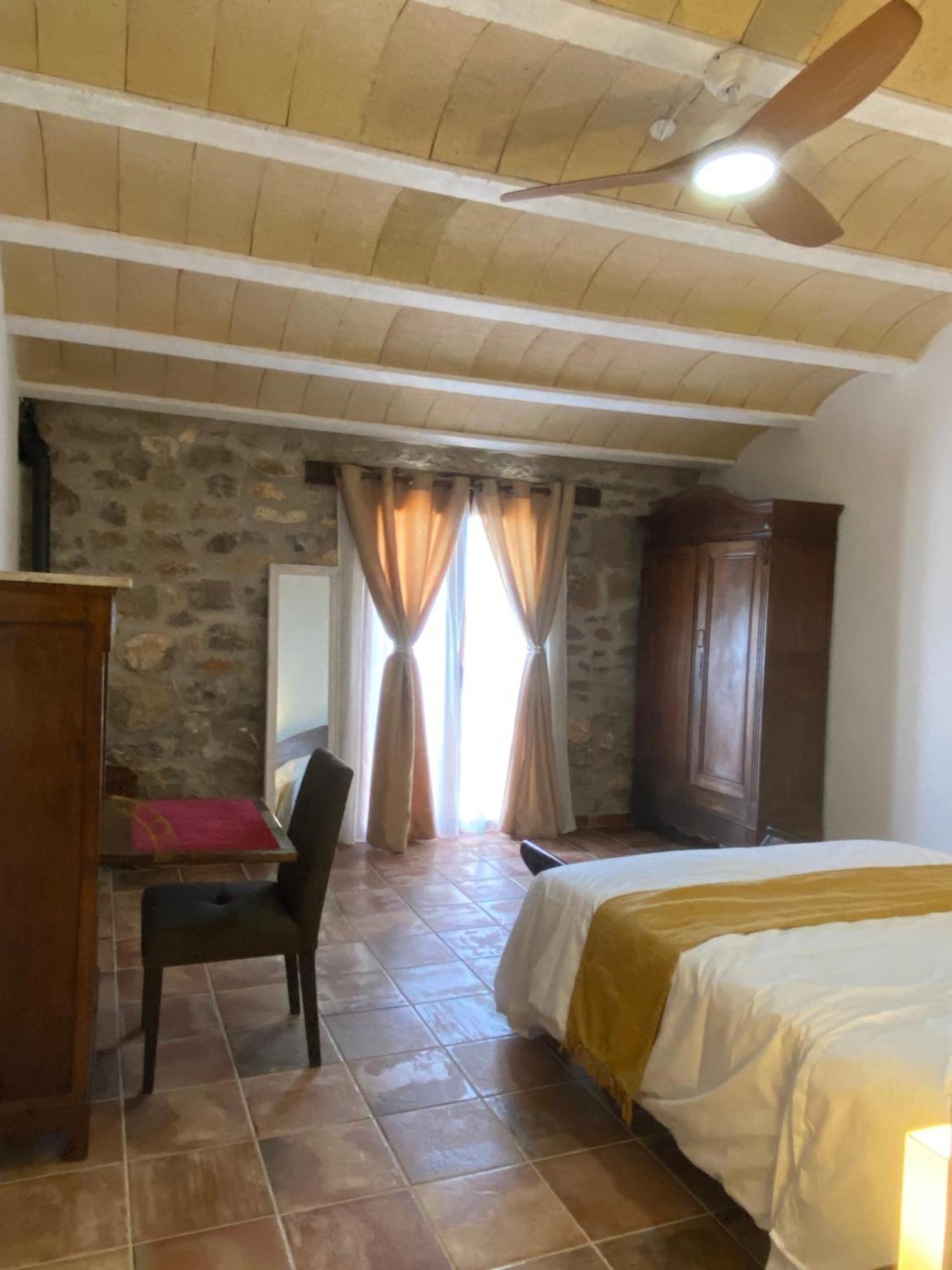 La Cueva De Miravet - Villa De Lujo En La Cima De La Montana Con Vistas Al Mar Cabanes  Luaran gambar